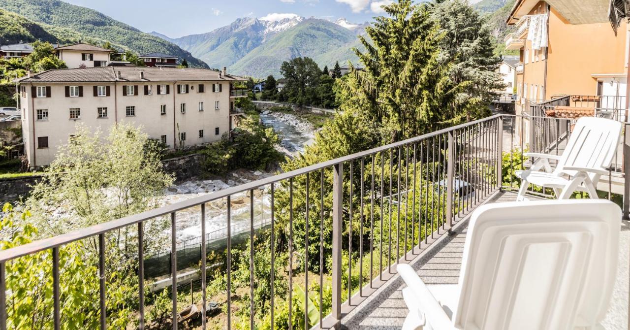 Aparthotel La Casa Sul Fiume Chiavenna Esterno foto
